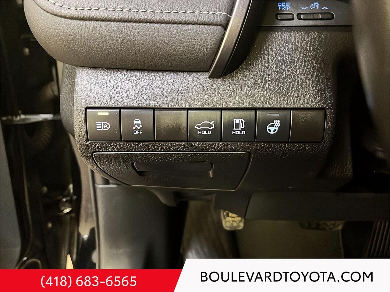 2024 Toyota Camry 100207A-88 | SE Black Québec - photo #12