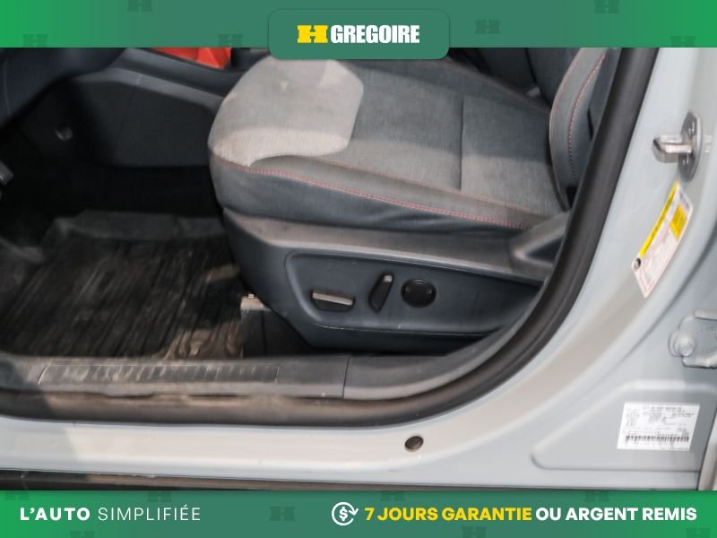 2022 Ford Maverick Green Laval - photo #23