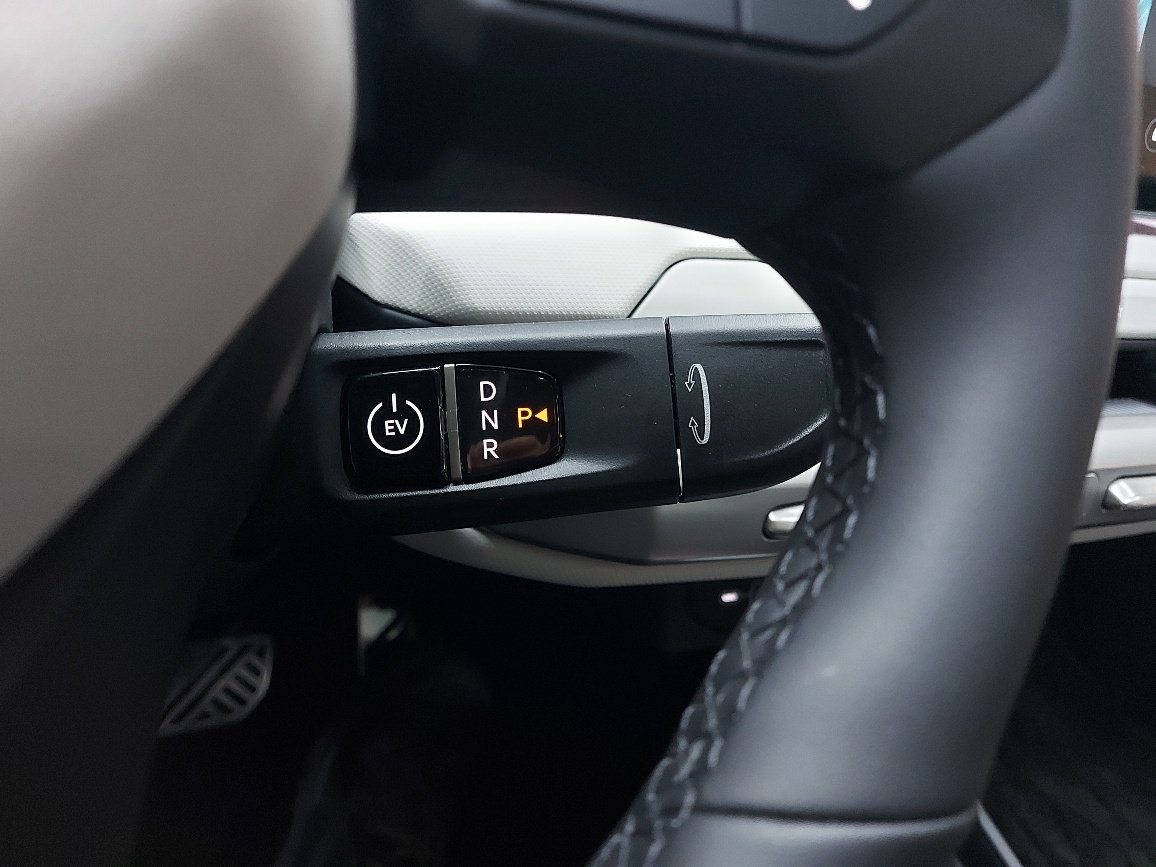KIA EV4 2026 Noir Aurore Blainville - photo #25