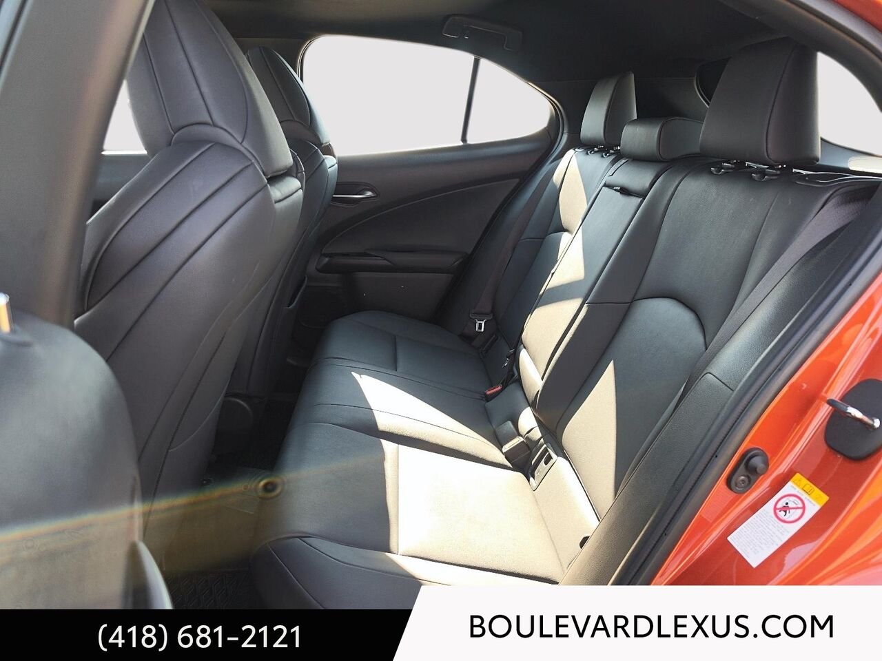 Lexus UX 19914A | UX 250h CVT 2019 Orange Québec - photo #19
