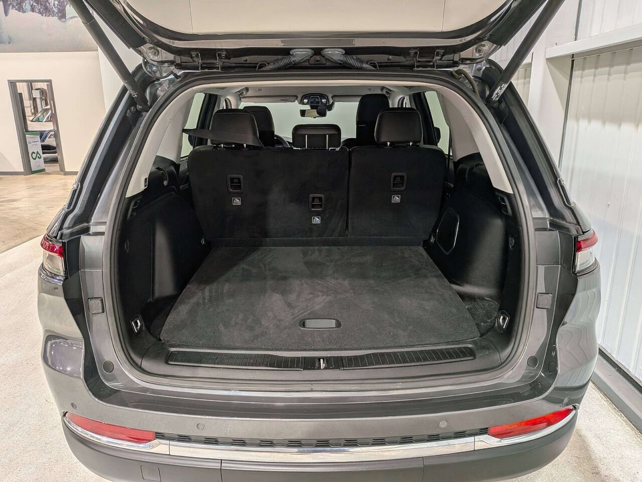 2022 Jeep Grand Cherokee 4xe 4x4 Grey Val-David - photo #8