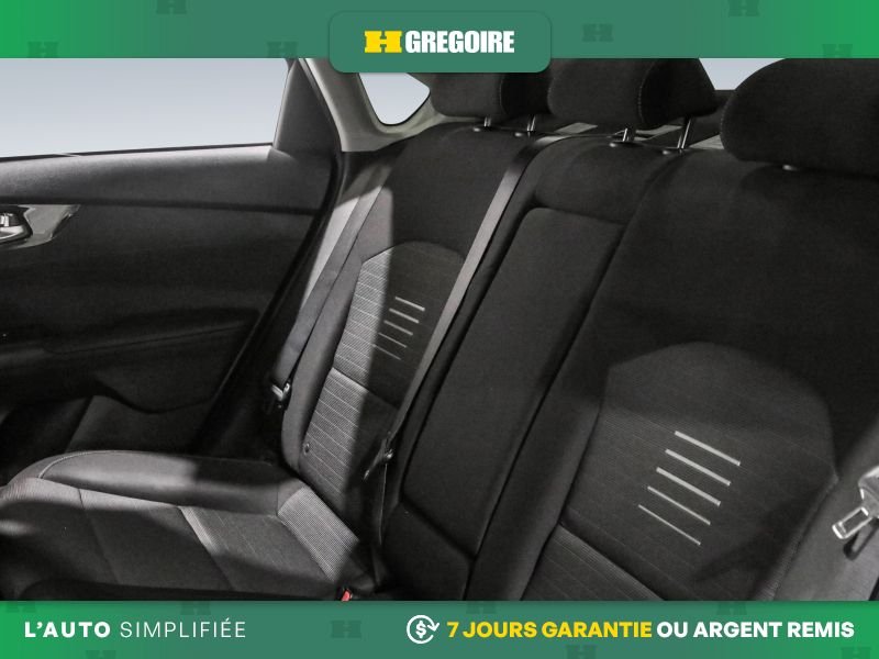 Kia Forte 2020 Argent Saint-Léonard - photo #28