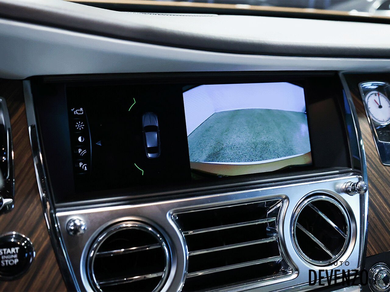 2020 Rolls-Royce Wraith White Saint-Eustache - photo #23