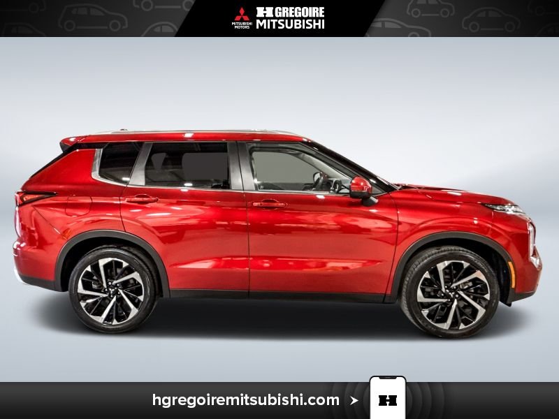 2024 Mitsubishi Outlander Red Saint-Eustache - photo #10