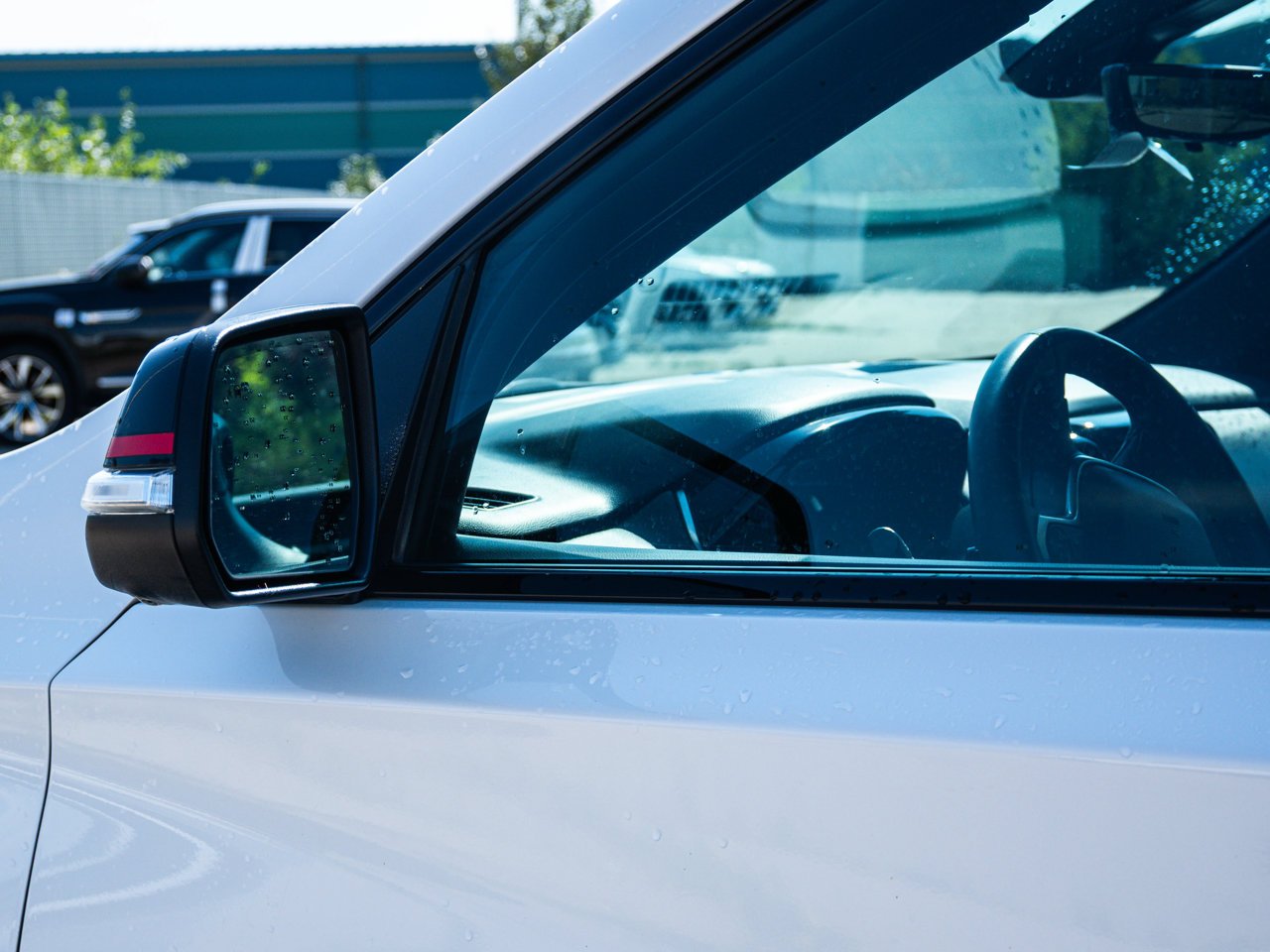 2023 Chevrolet Traverse AWD 4dr Premier White Sherwood Park - photo #6