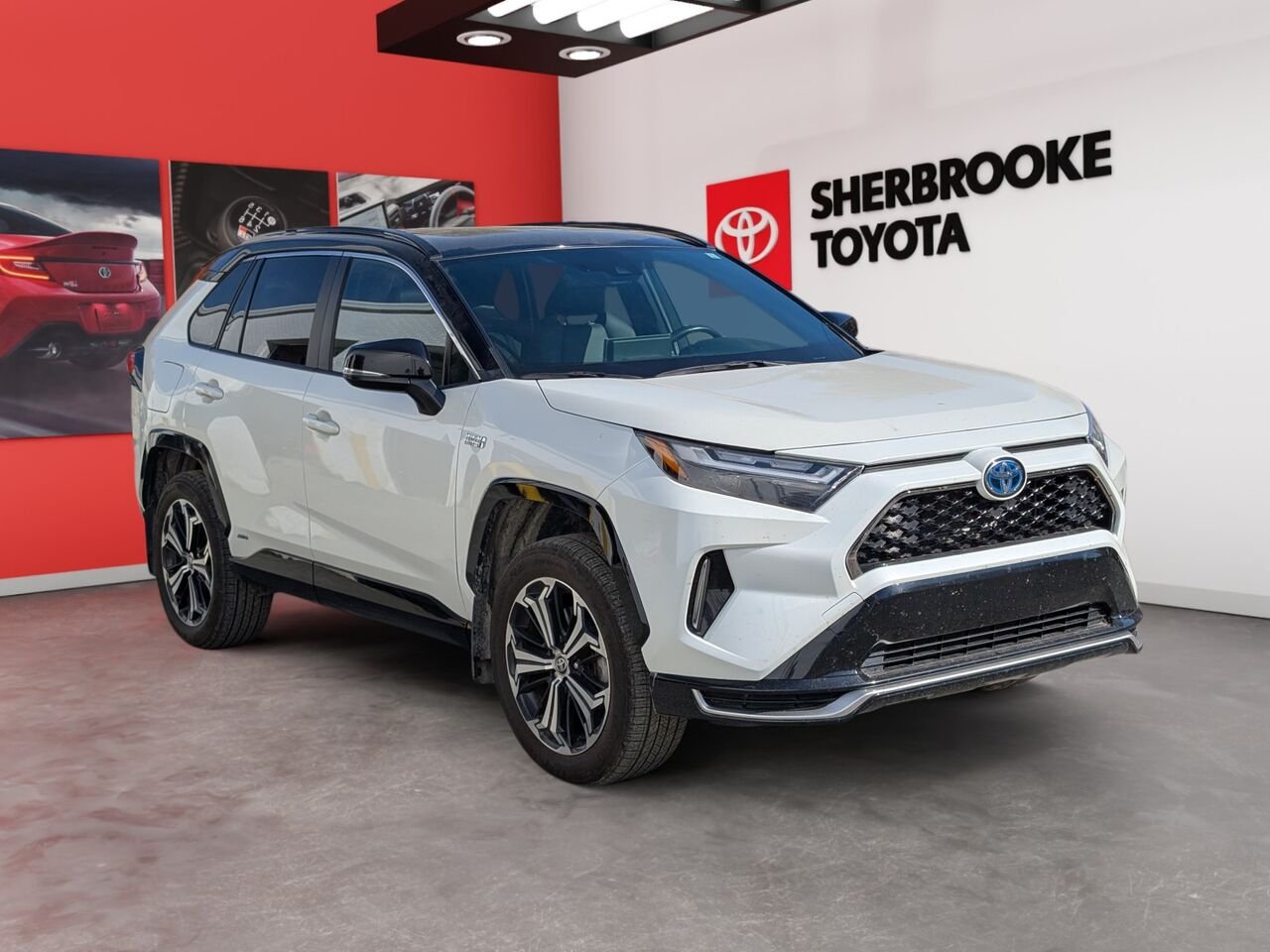 2022 Toyota RAV4 Prime JTMGB3FV4ND101233 White Sherbrooke - photo #1