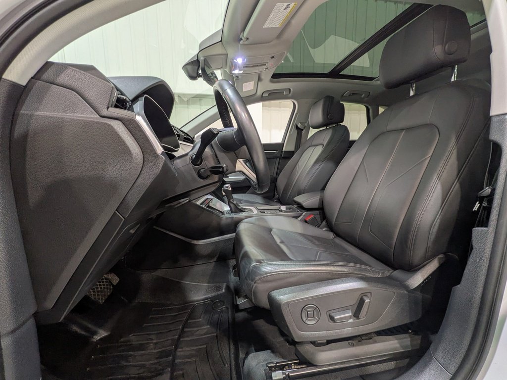 2019 Audi Q3 2.0 TFSI quattro Progressiv Tiptronic White Val-David - photo #1
