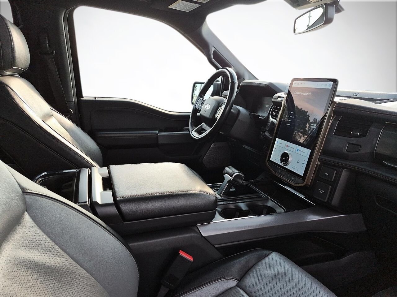 2022 Ford F-150 Lightning Black Saint-Jérôme - photo #9