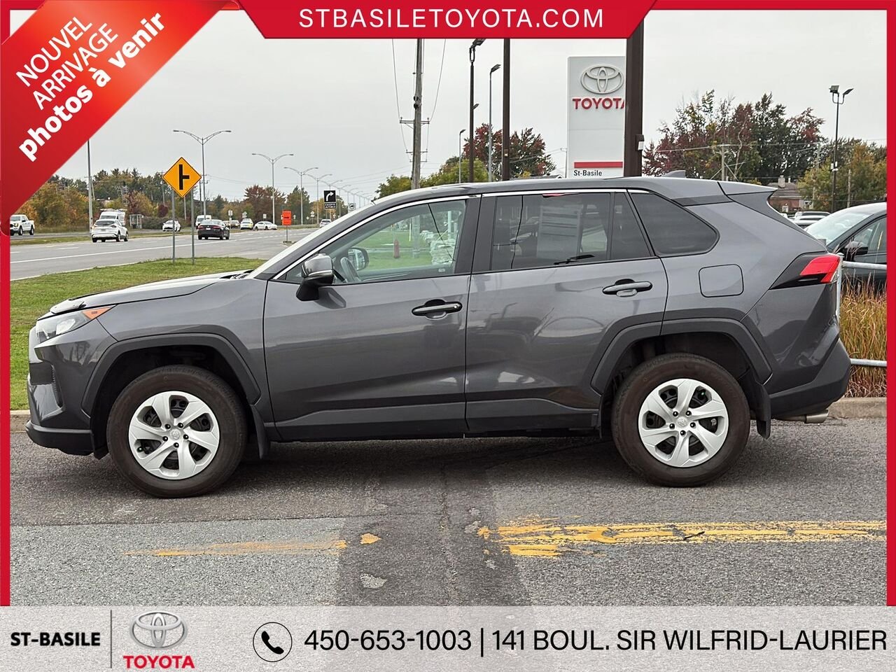 TOYOTA RAV4 2022 Gris Saint-Basile-le-Grand - photo #1