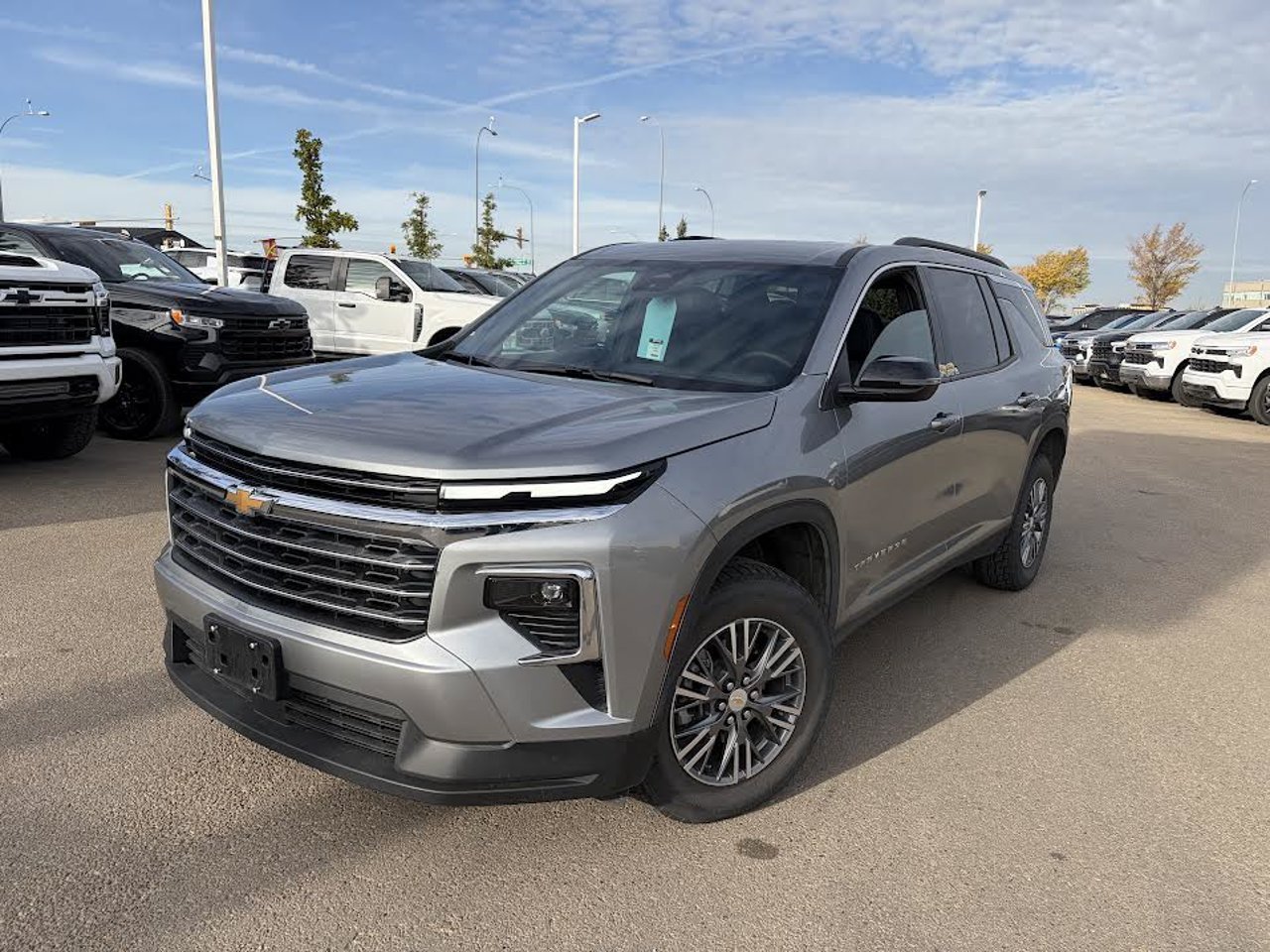 2026 Chevrolet Traverse AWD 4dr LT Grey Sherwood Park - photo #2