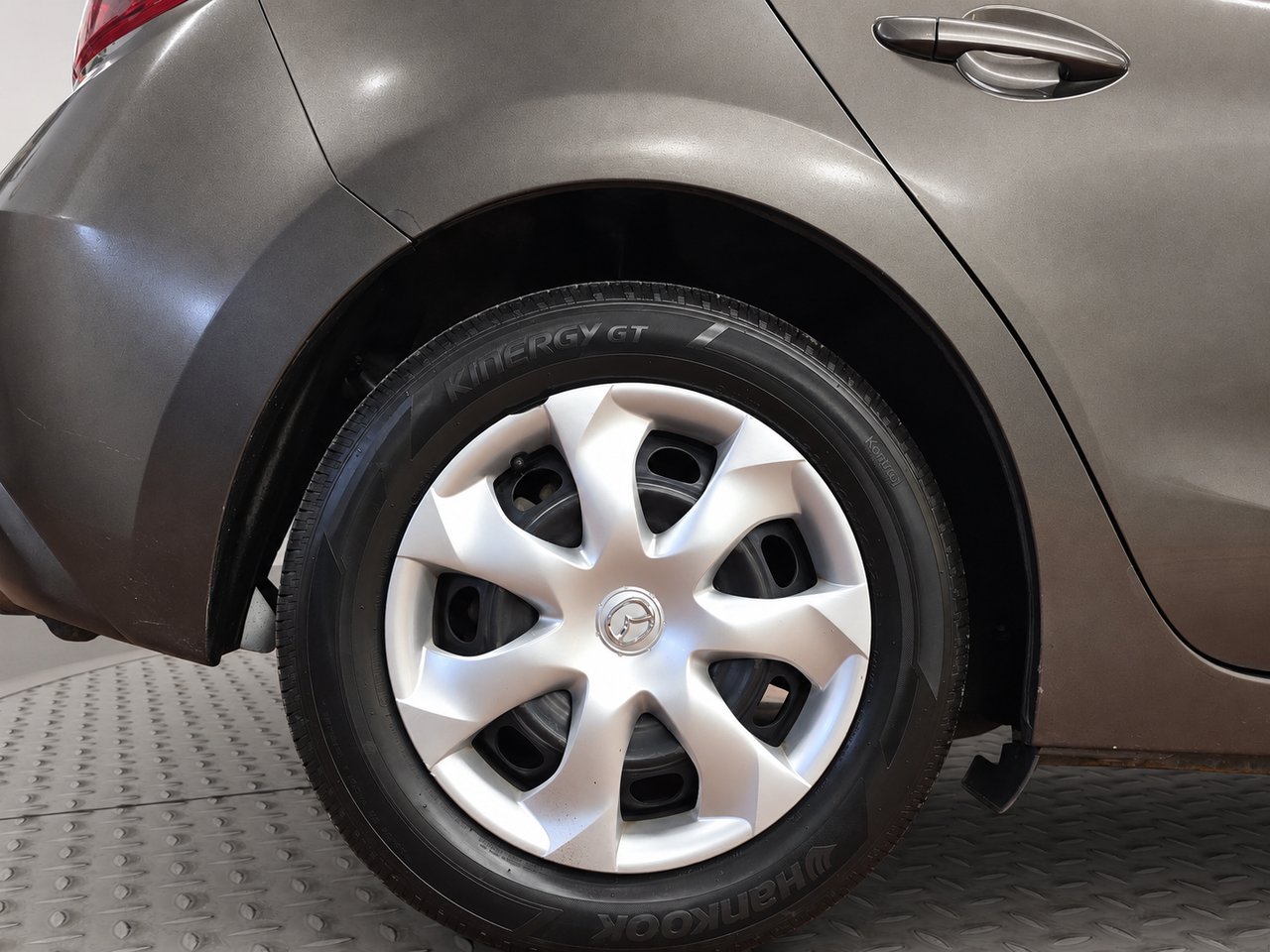2015 Mazda Mazda3 GX SKY Bronze Val-David - photo #6