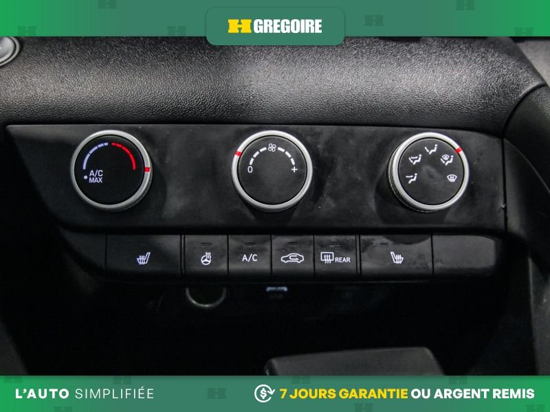 Hyundai Elantra 729206 | Preferred AUTO A/C GR ELECT MAGS CAM RECUL BLUETOO 2021 Blanc Laval - photo #18