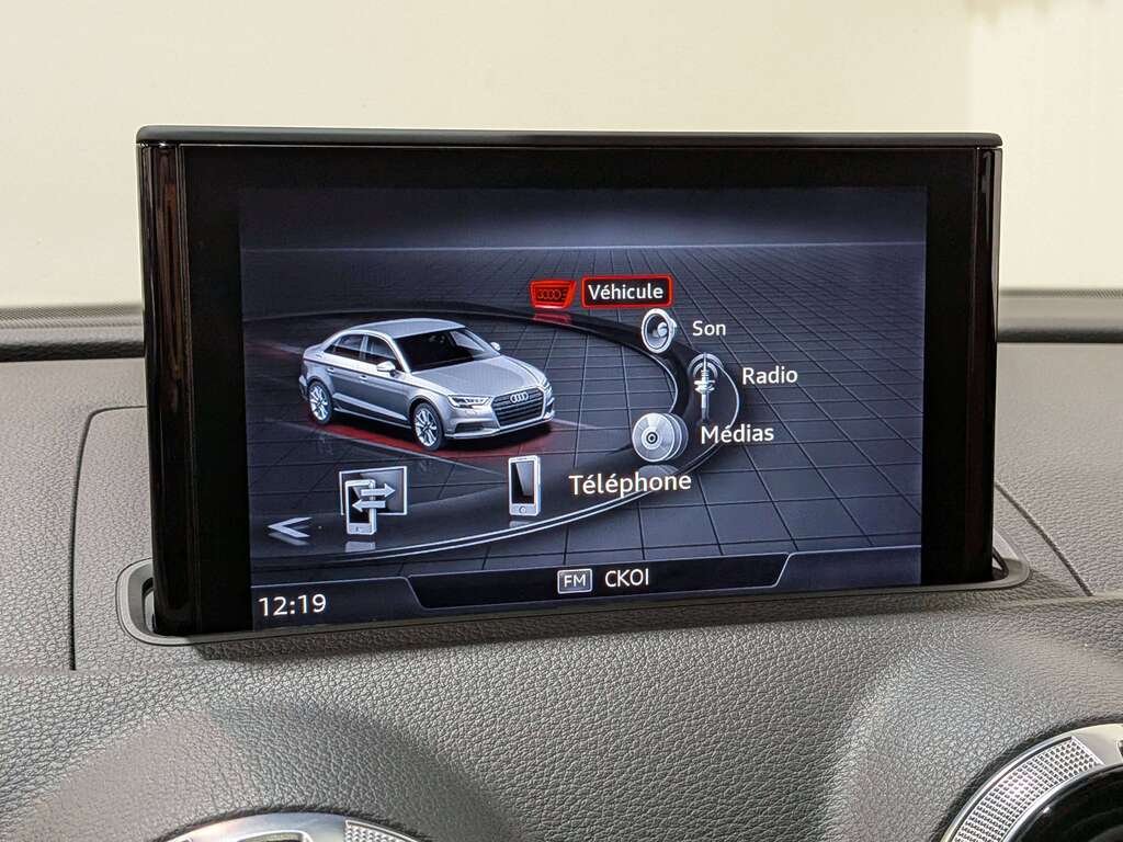 2020 Audi A3 Sedan Progressiv 45 TFSI quattro Black Val-David - photo #18