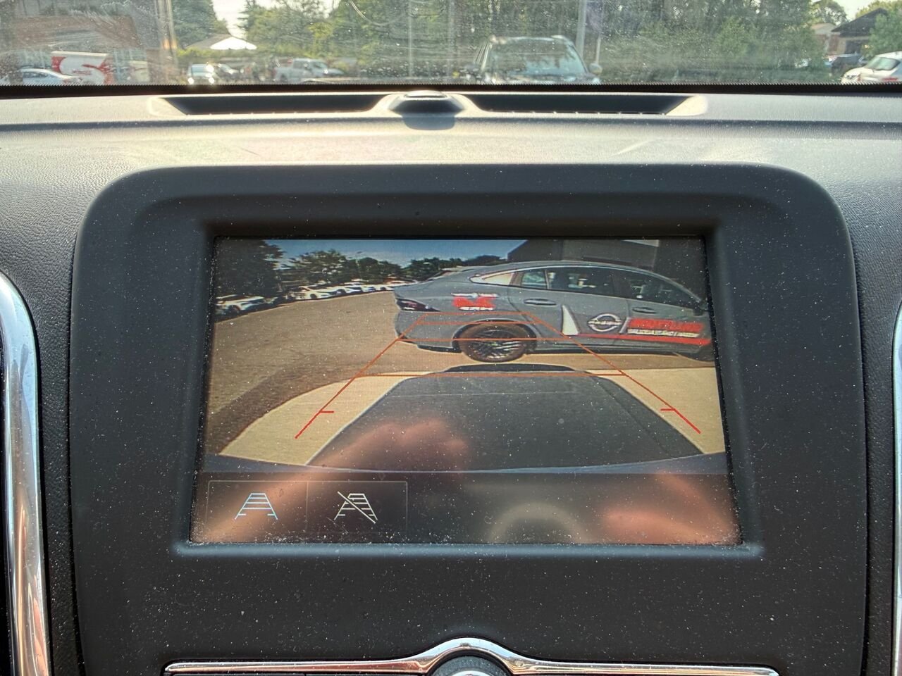 2018 Chevrolet Equinox White Châteauguay - photo #15