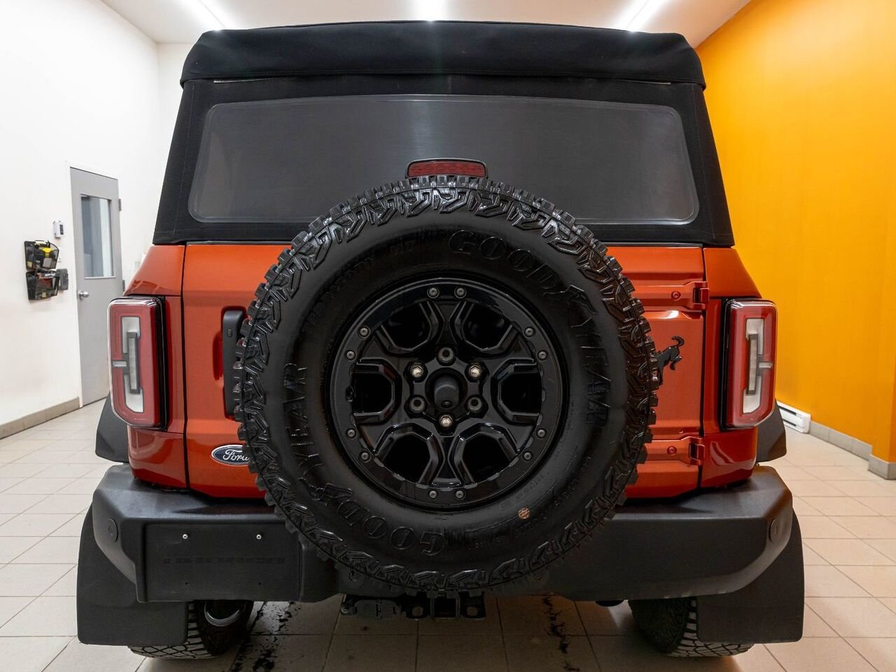 Ford Bronco WILDTRAK SASQUATCH AWD HIGH PKG *353A* CAM 360 2023 Rouge Saint-Jérôme - photo #5