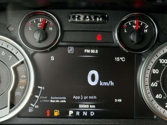 2022 Ram 1500 Grey Saint-Basile-le-Grand - photo #7