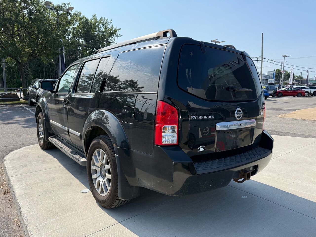 Nissan Pathfinder LE | JAMAIS ACCIDENTÉ✅ 2010 Noir Châteauguay - photo #6