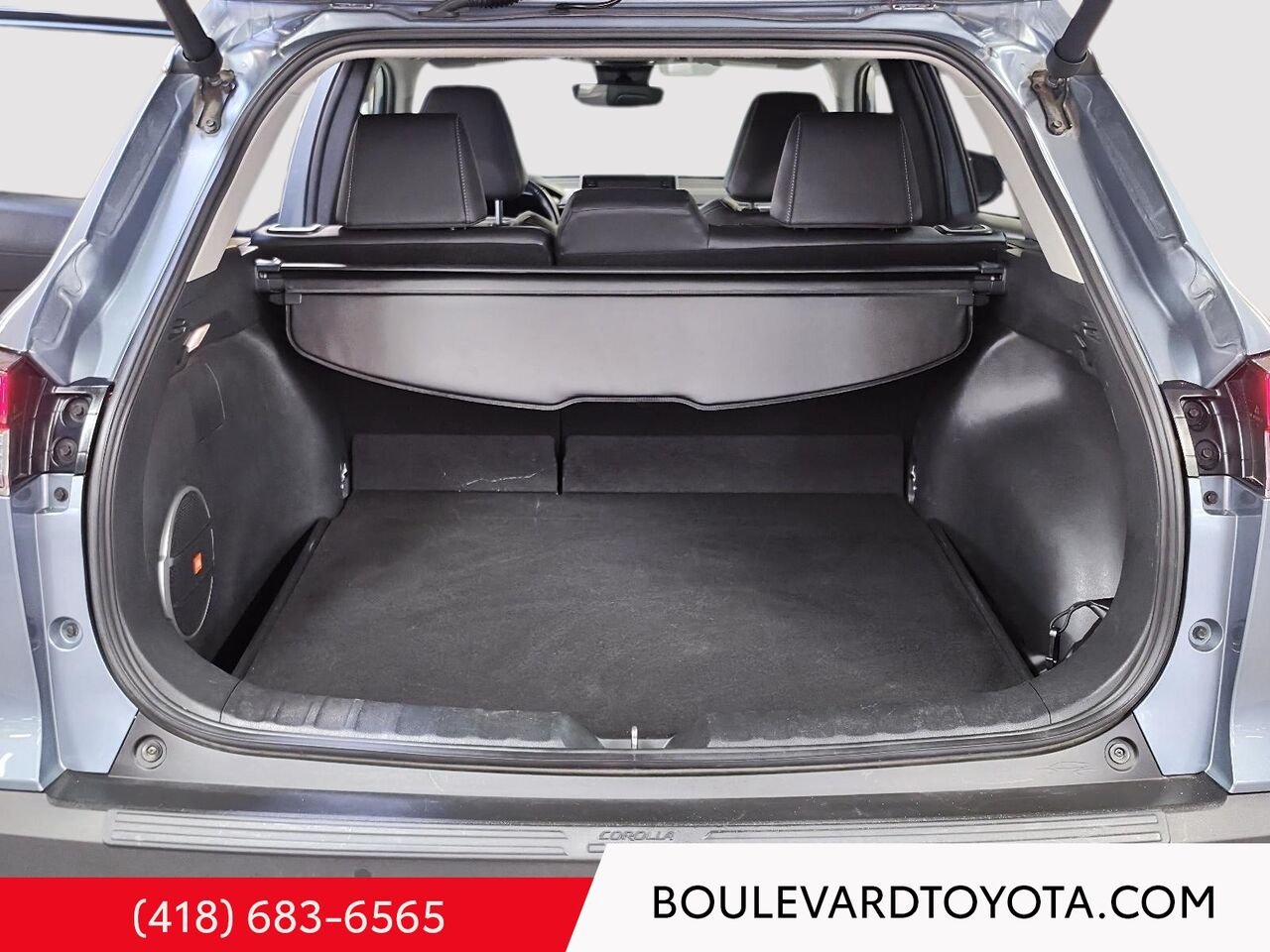 2022 Toyota COROLLA CROSS 100589B-50 | XLE, AWD Silver Québec - photo #21