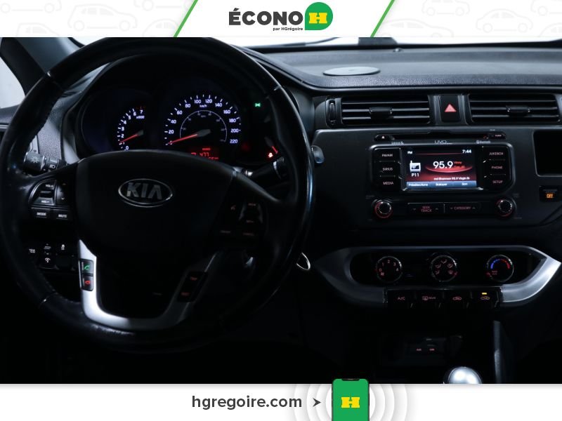 2015 Kia Rio Brown Saint-Eustache - photo #12