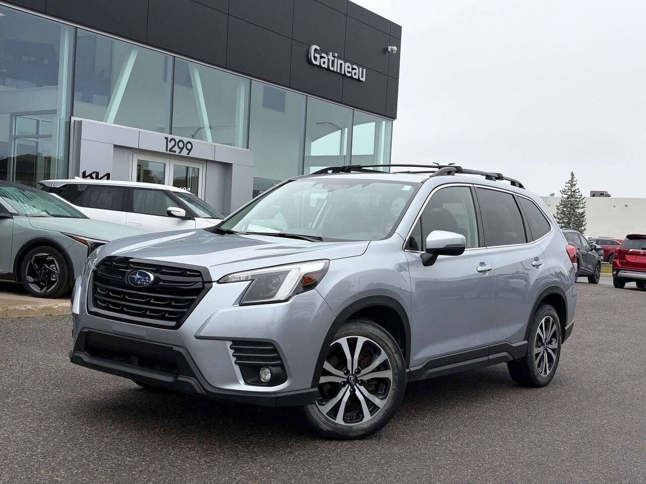 2024 Subaru Forester Silver Gatineau - photo #0