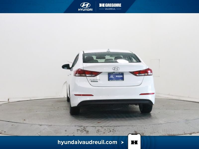2018 Hyundai Elantra White Saint-Eustache - photo #7