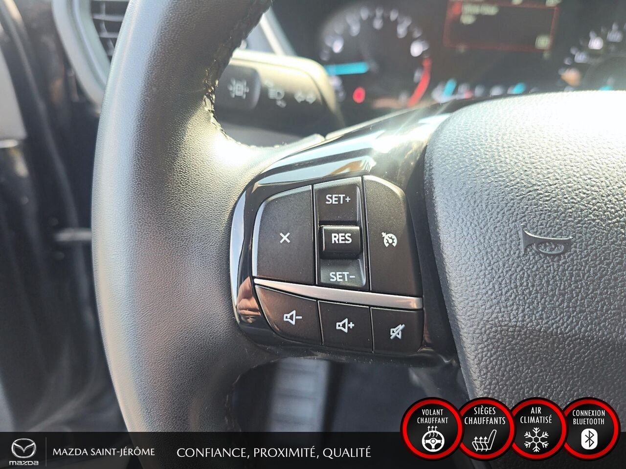 2022 Ford Escape Black Ste-Agathe des Monts - photo #13
