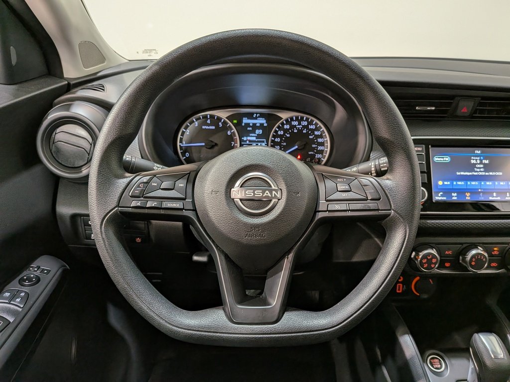 2024 Nissan Kicks S FWD White Val-David - photo #13