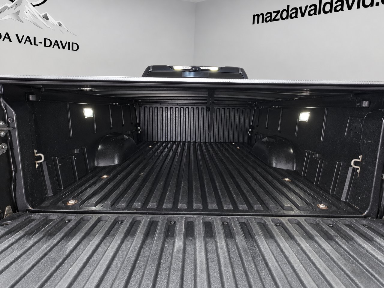 Toyota Tundra Limited 2022 Noir Val-David - photo #5