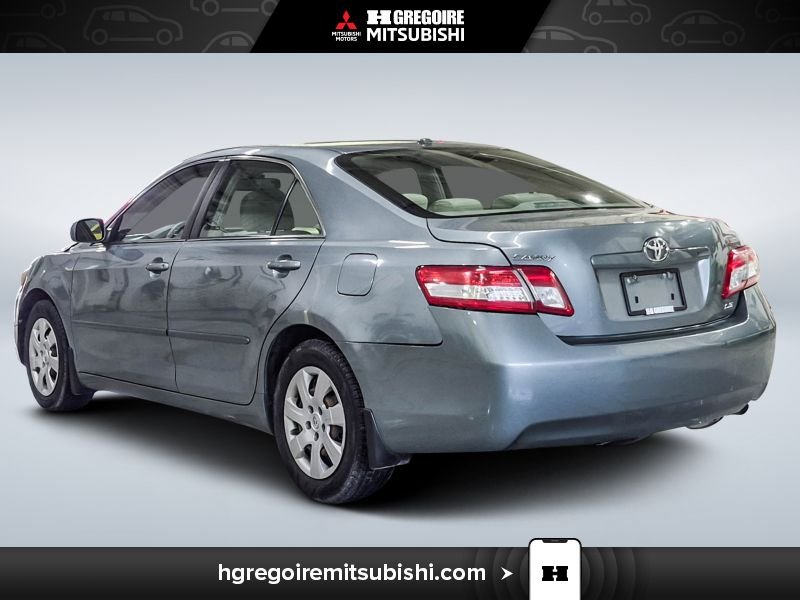 2010 Toyota Camry Green Blainville - photo #5