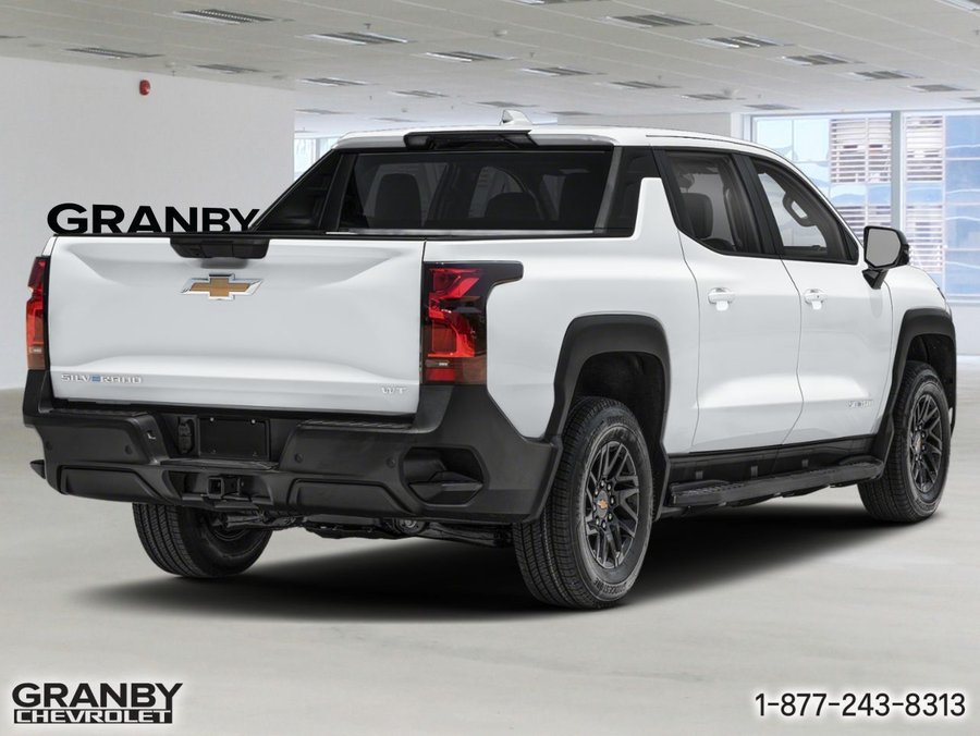 2026 CHEVROLET Silverado EV SILVERADO EV CREW CAB e4WD WT SHORT BOX MAX RANGE (8WT) SUMMIT WHITE