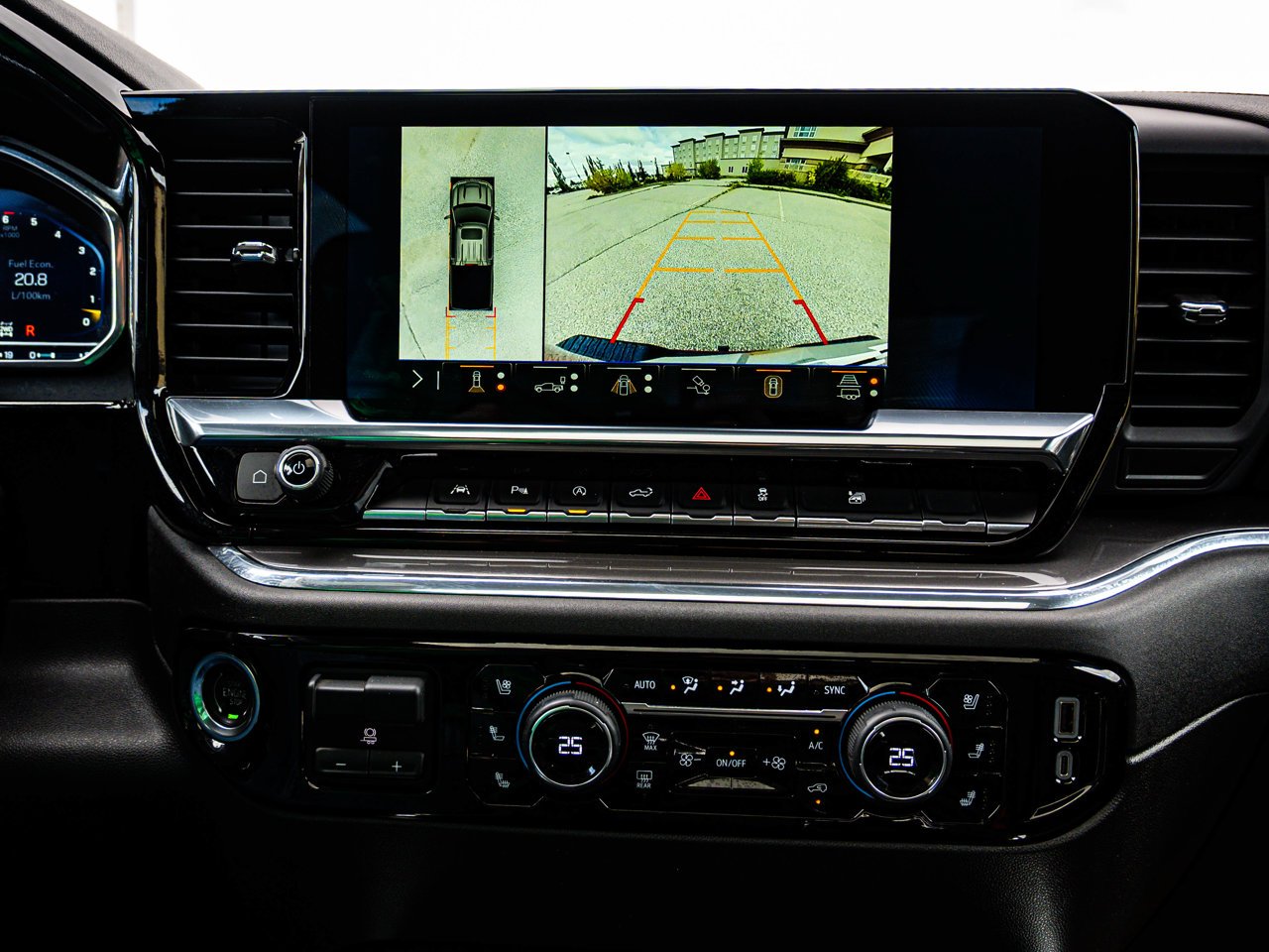 2024 Chevrolet Silverado 1500 4WD Crew Cab 147 High Country Red Sherwood Park - photo #28
