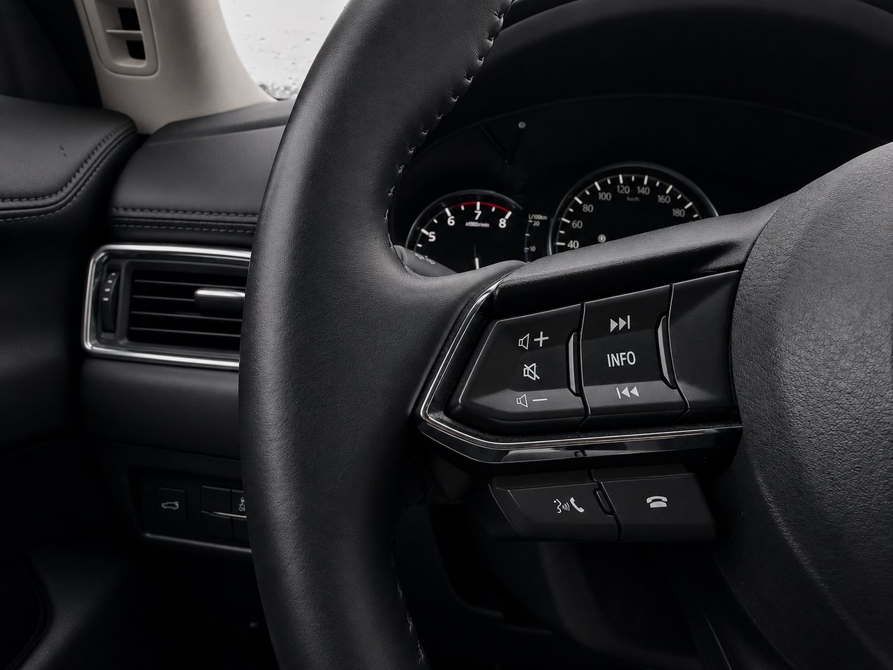 2024 Mazda CX-5 GS White Châteauguay - photo #16