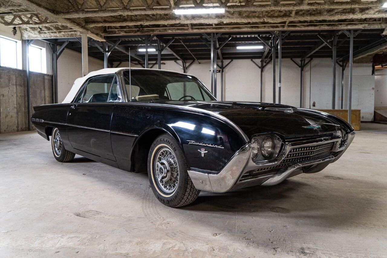 Ford Thunderbird **PRICE IN USD** Roadster project car Extremely rare 1962 Noir Montréal - photo #28