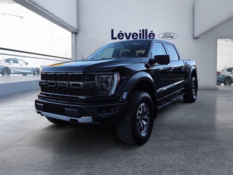 Ford F-150 Raptor SuperCrew 4RM caisse de 5,5 pi 2023 Noir