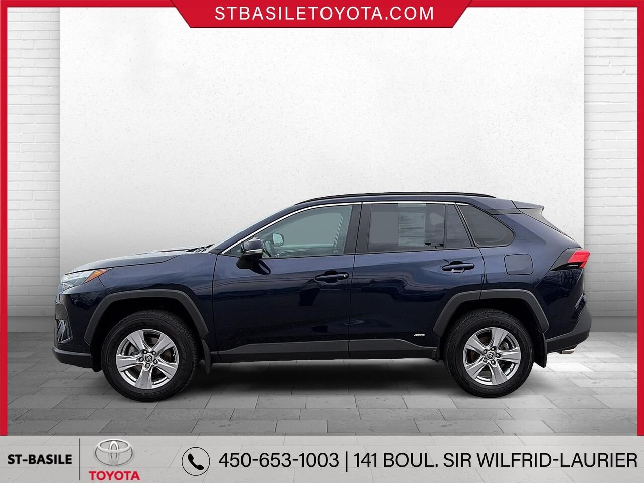 Toyota RAV4 Hybride 2023 Bleu heliographique Saint-Basile-le-Grand - photo #7