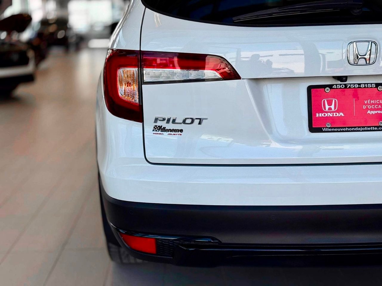 2022 Honda Pilot White Notre-Dame-des-Prairies - photo #9