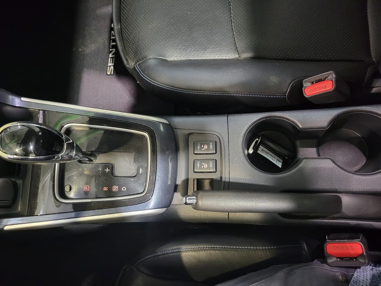 2017 Nissan Sentra Red  - photo #29
