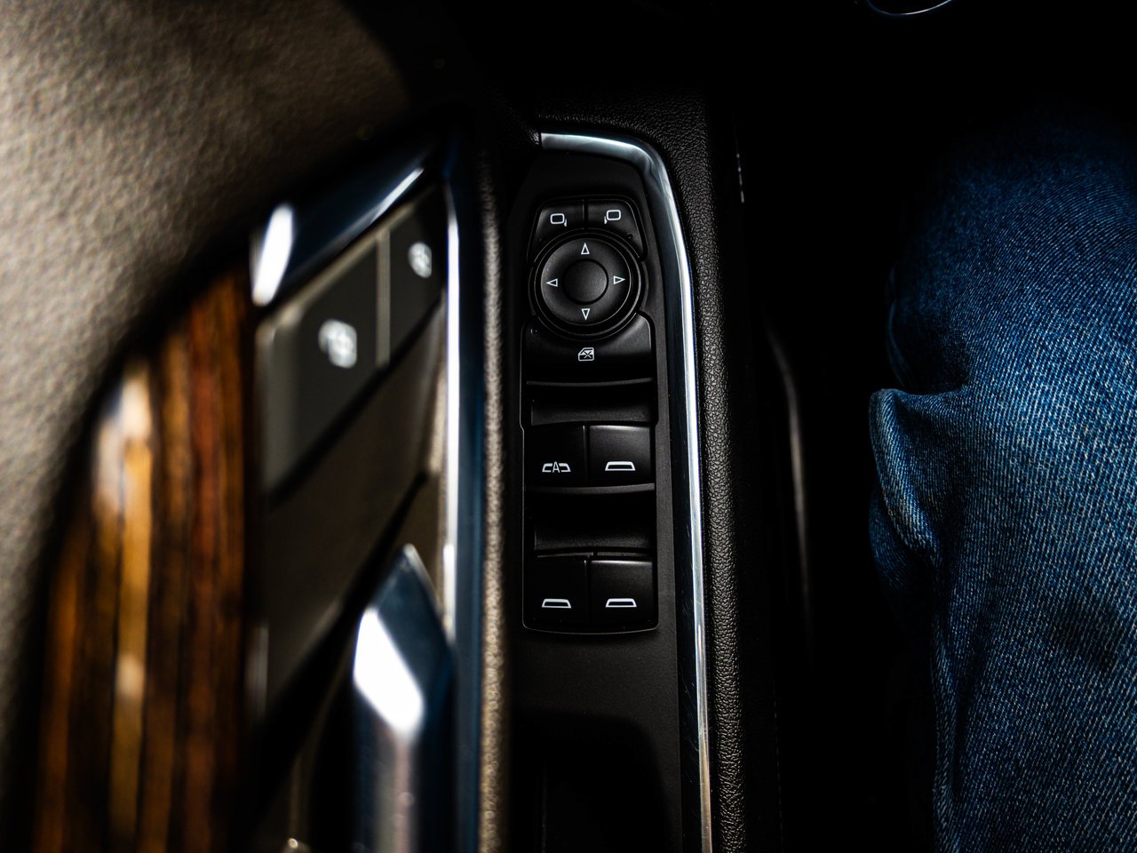2024 GMC Sierra 1500 4WD Crew Cab 147 Elevation Black Sherwood Park - photo #17