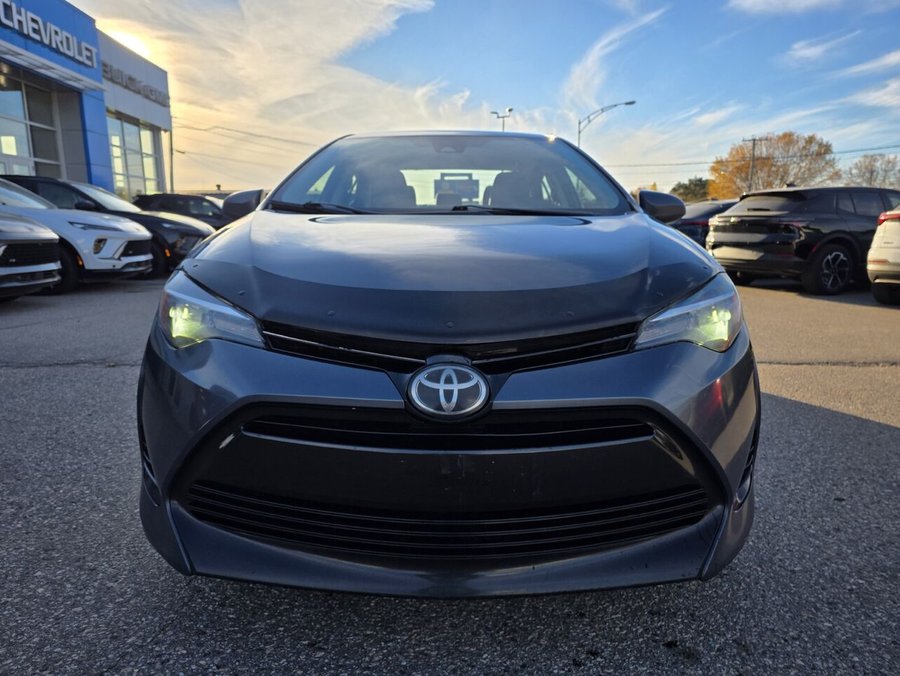 Toyota Corolla CE 2018 Gris