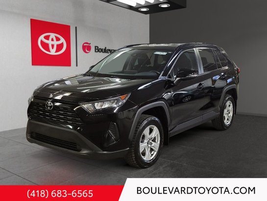 Toyota RAV4 LE, AWD 2019 Noir