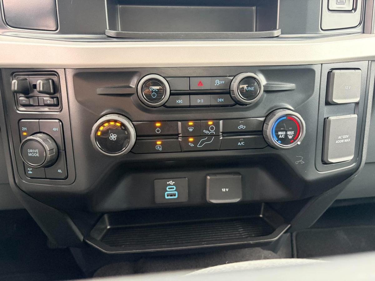 2026 Ford Super Duty F-250 SRW White  - photo #24