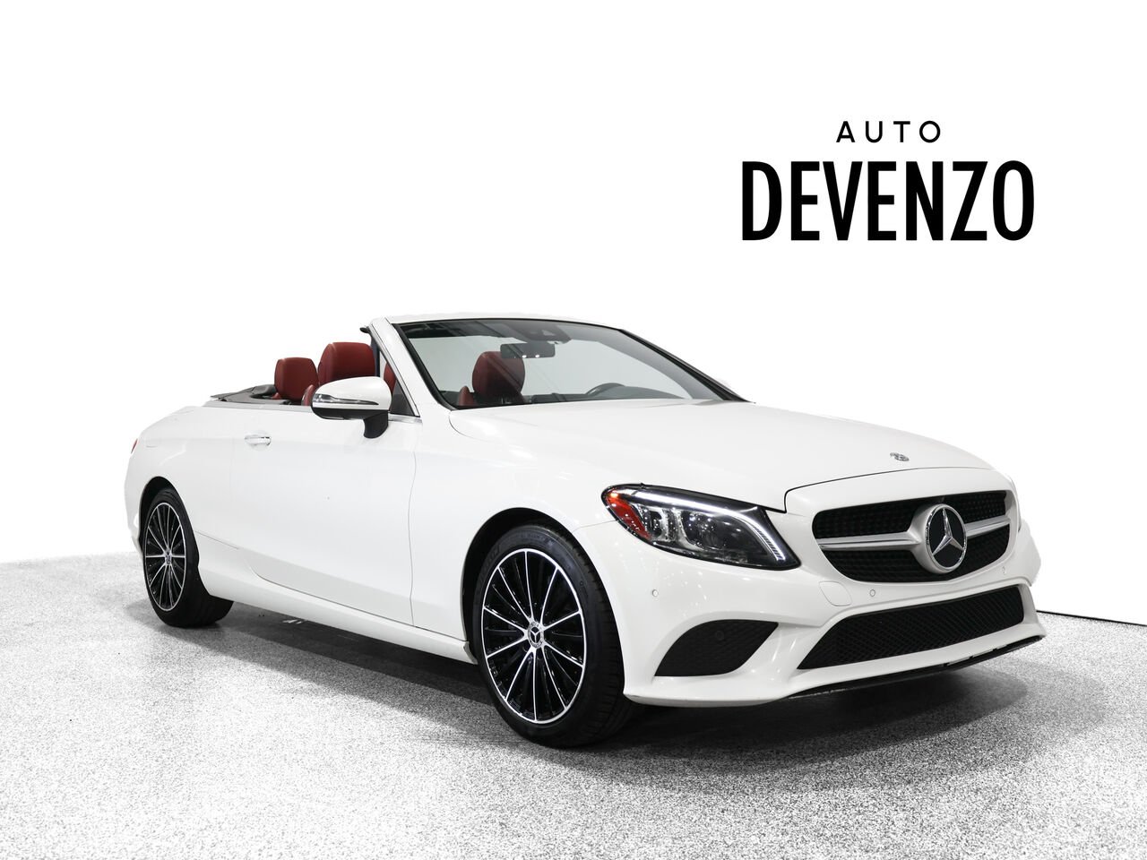 2019 Mercedes-Benz Classe-C White Saint-Eustache - photo #0