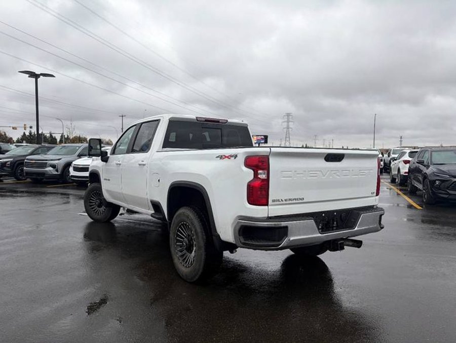 2024 Chevrolet Silverado 3500HD LT 6.6L | 18in Armed Off-Road Wheels White