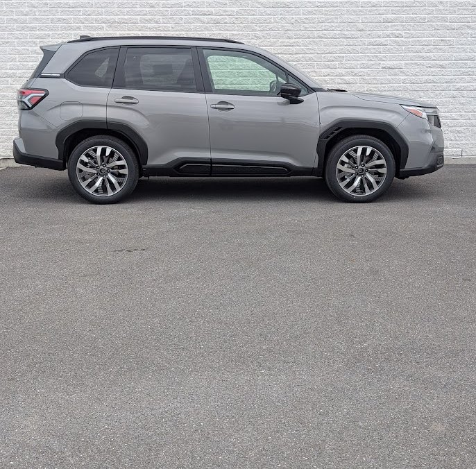SUBARU Forester PREMIER 2026 Roche de rivière nacré