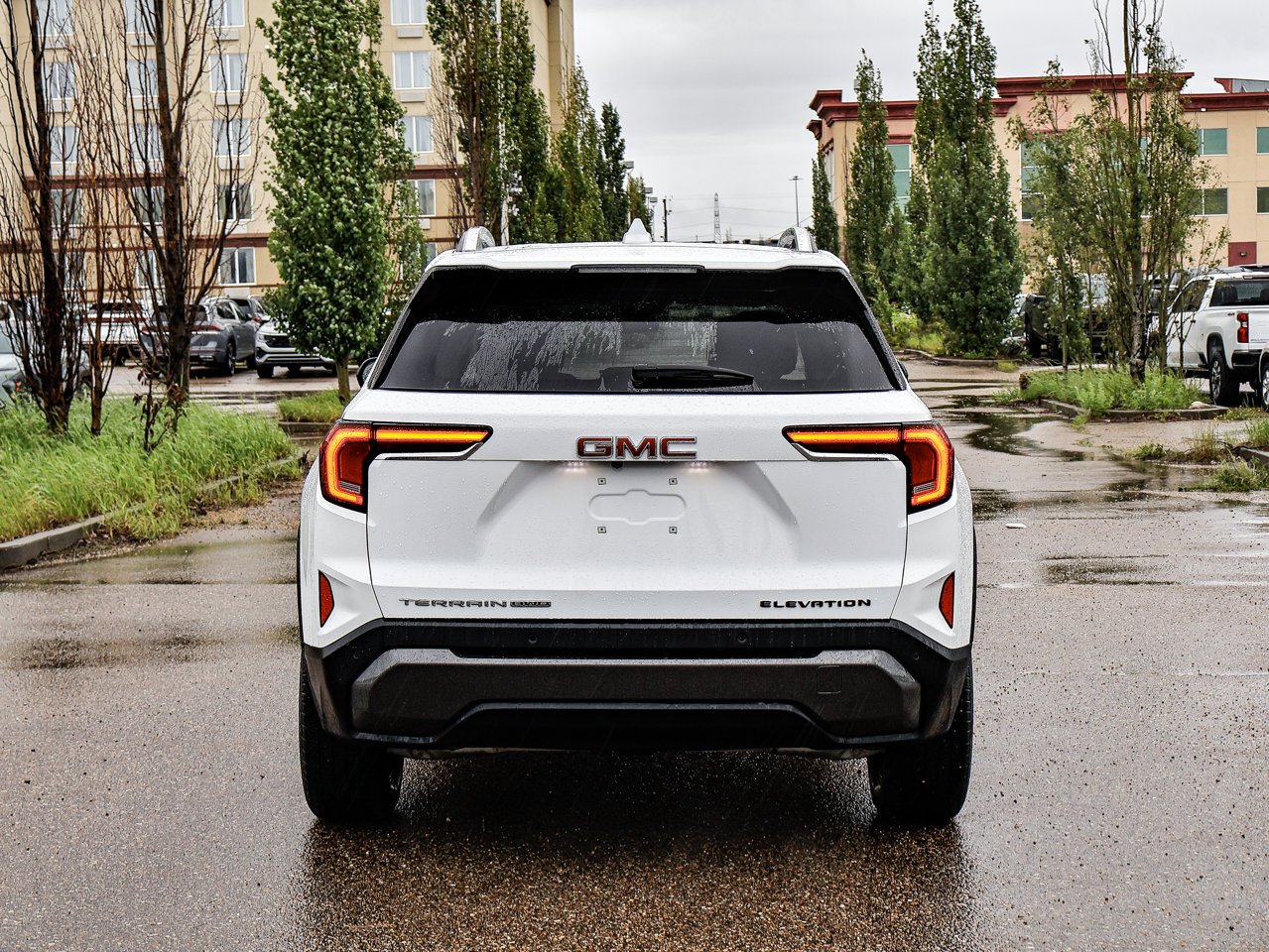 2026 GMC Terrain AWD 4dr Elevation White Sherwood Park - photo #11