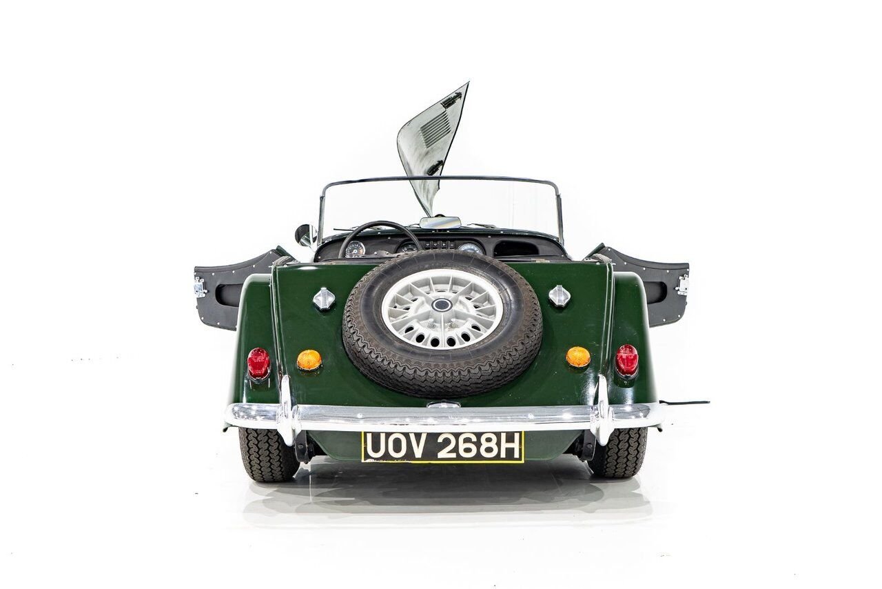 Morgan Plus 8 Unrestored with only 7137km (4435miles) | PRIX EN USD 1970 Vert Montréal - photo #66