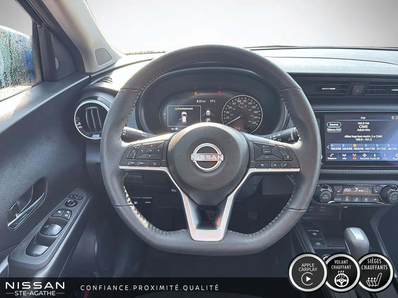 Nissan Kicks SV | CARPLAY | VOLANT CHAUFFANT | DÉMARRAGE À DISTANCE 2024 Bleu Saint-Jérôme - photo #8