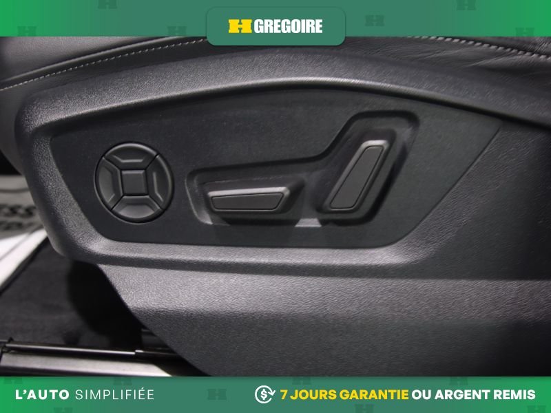 2023 Audi Q8 White Laval - photo #19