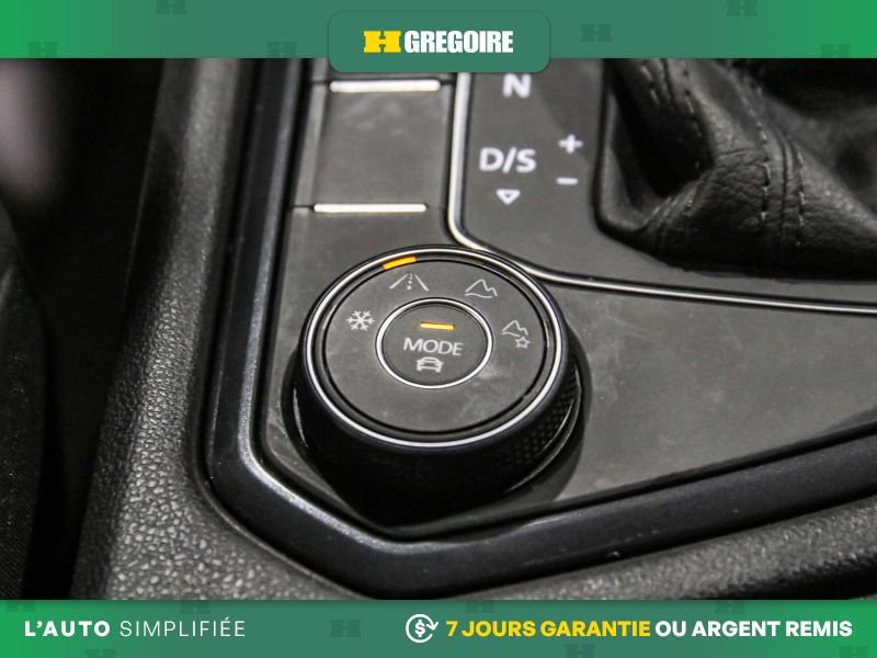 2019 Volkswagen Tiguan Black Blainville - photo #25
