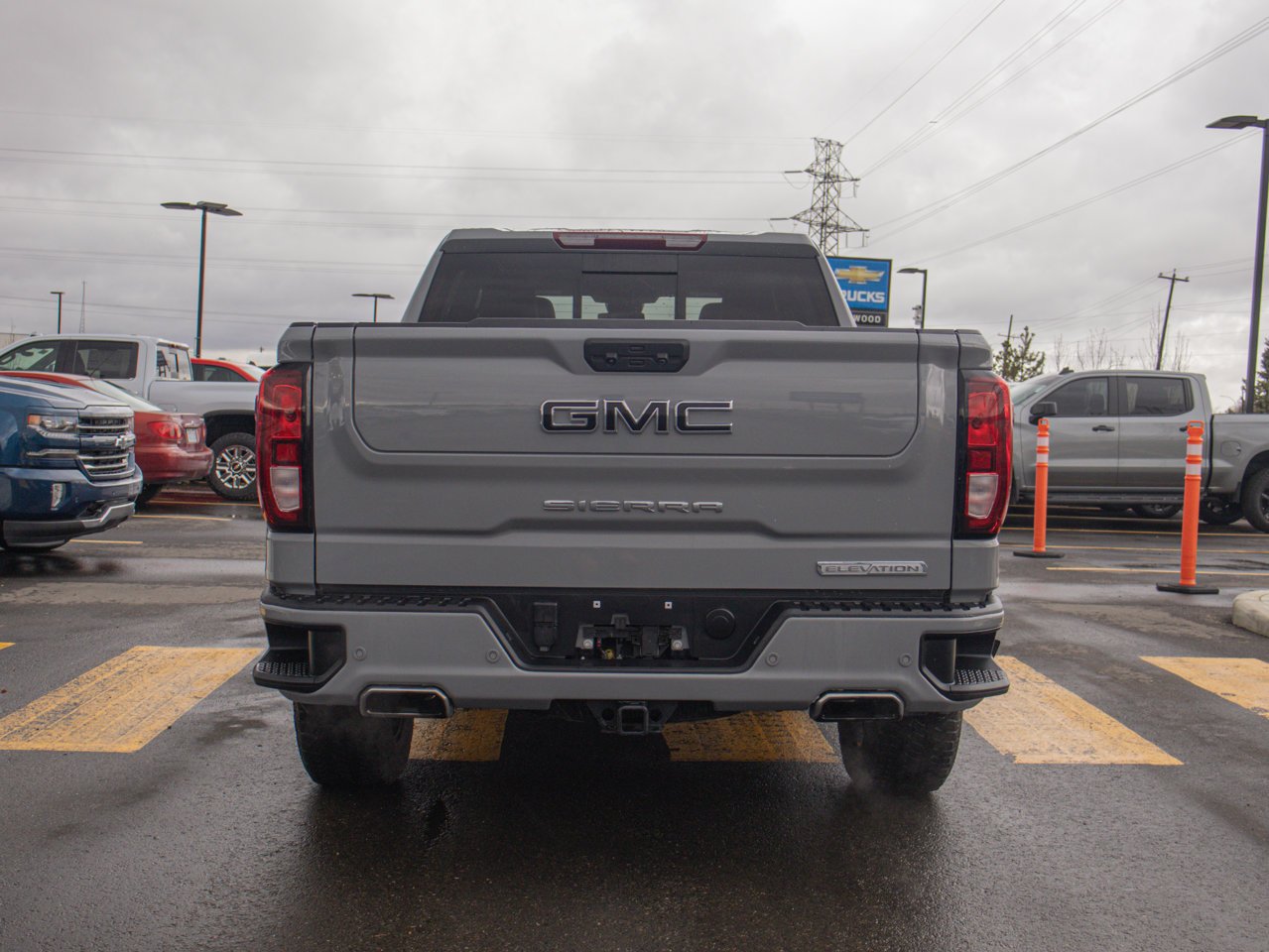 2024 GMC Sierra 1500 4WD Crew Cab 147 Elevation Grey Sherwood Park - photo #8